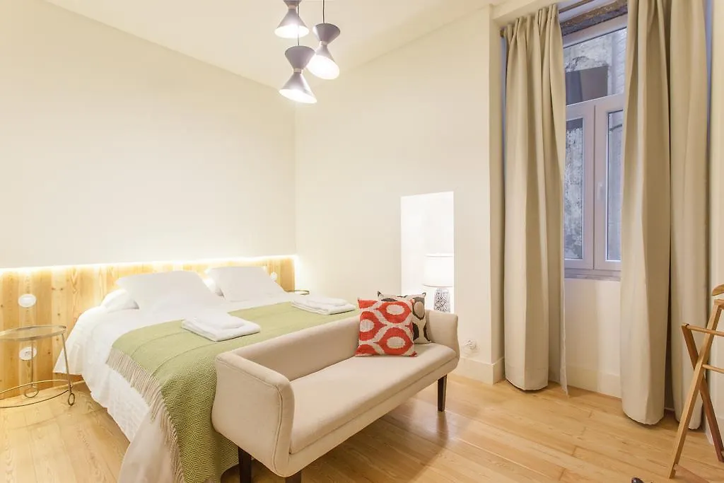 Cais Do Sodre Guest House Lisbon