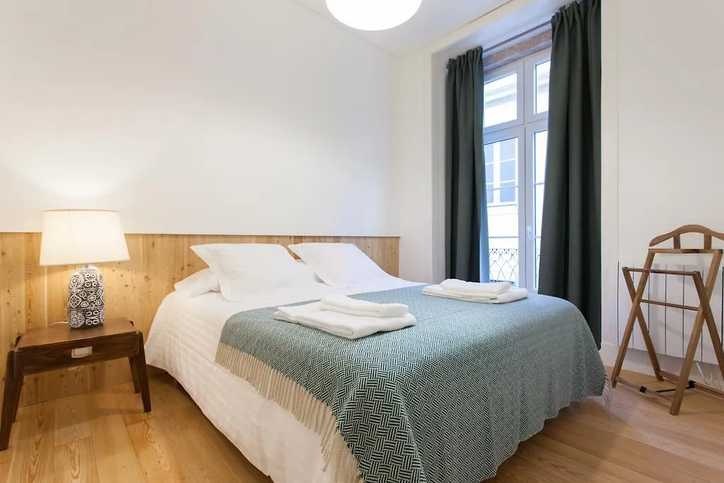 Cais Do Sodre Guest House Lisbon