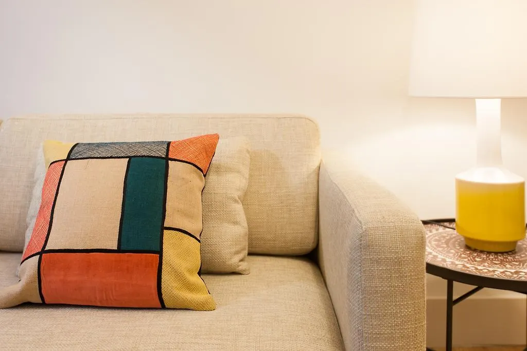 Cais Do Sodre Guest House Lisbon Portugal